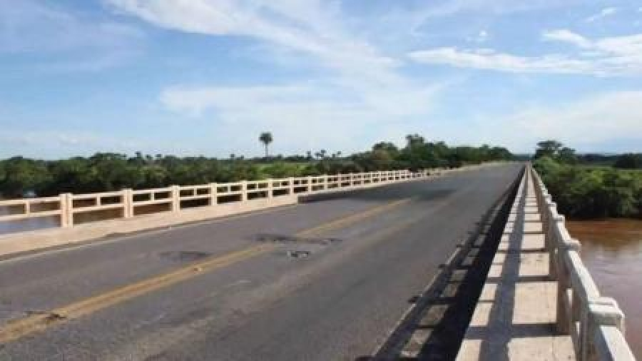     DNIT amplia limite de carga na ponte da BR-365 para 23 toneladas